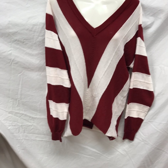 V-Neck Sweater Striped Wine Red - Picture 2 of 4